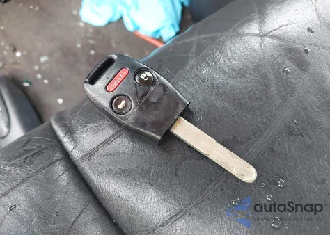 2009 Honda Accord 2.4 Ex-L from USA, damaged, VIN 1HGCP26809A104272